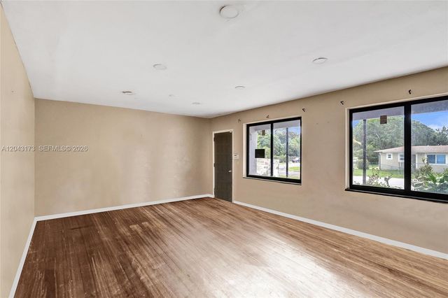 1400 NE 148th Street, Miami, FL 33161