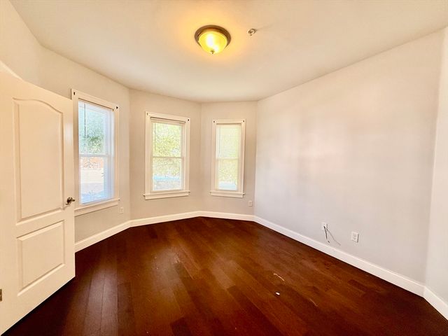 21 South Sydney 1, Boston, MA 02125