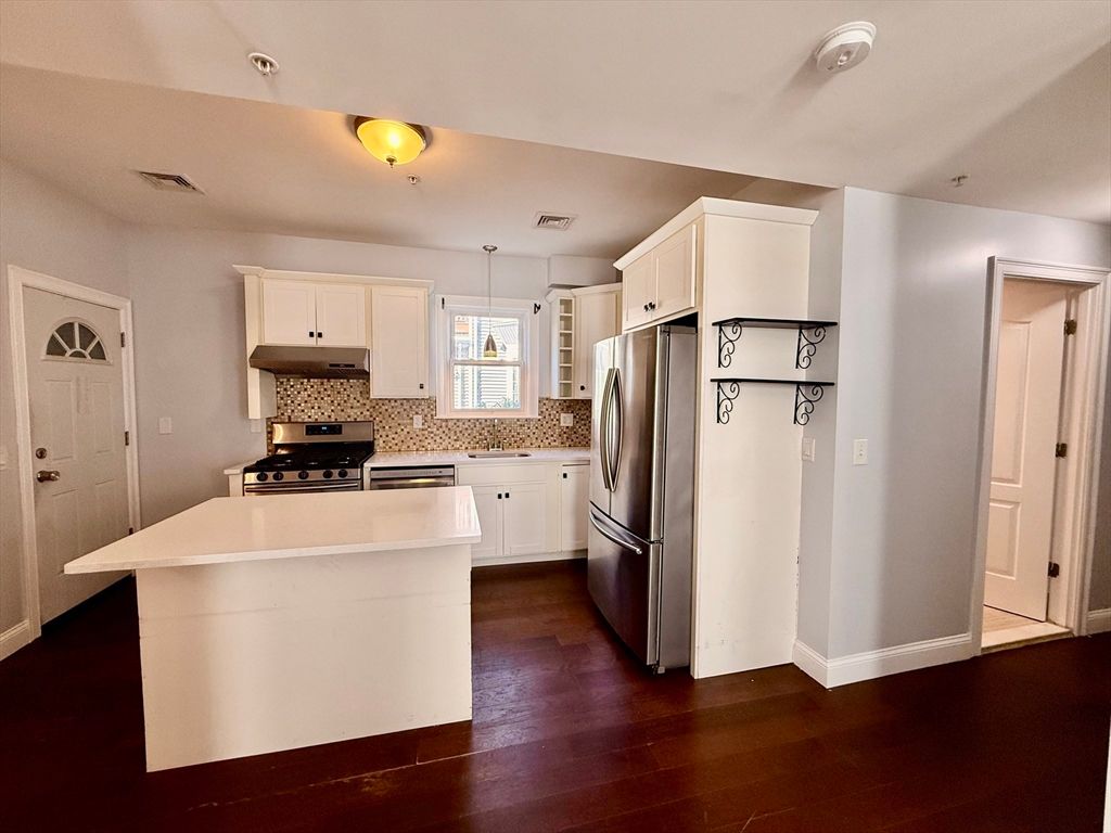 21 South Sydney 1, Boston, MA 02125