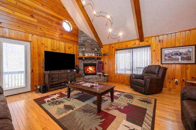 472 Bear Paw Church Road, Murphy, NC 28906