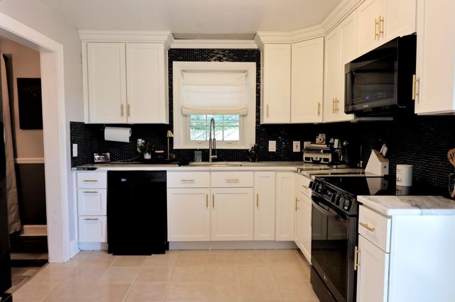 104 Cavern Drive, Frankfort, KY 40601