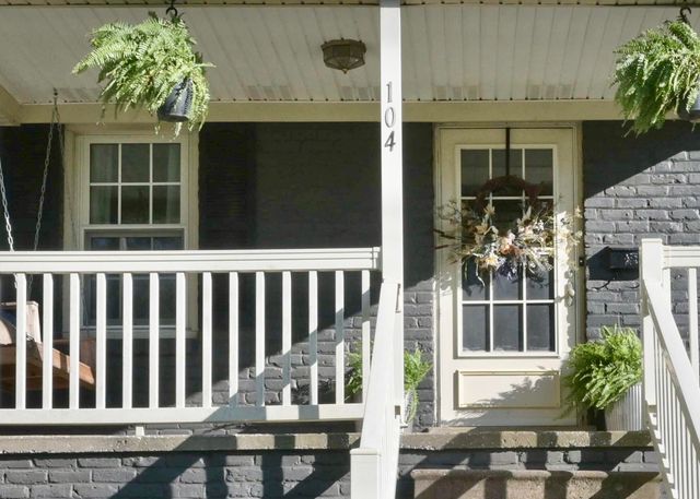 104 Cavern Drive, Frankfort, KY 40601