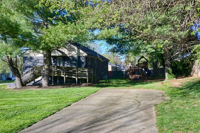 104 Cavern Drive, Frankfort, KY 40601