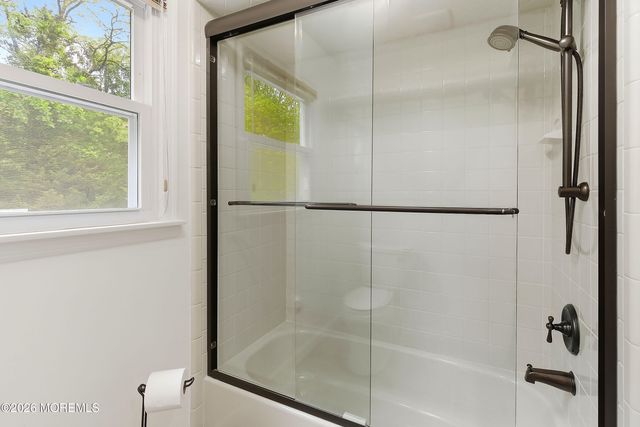 136 Green Oak Boulevard, Middletown, NJ 07748