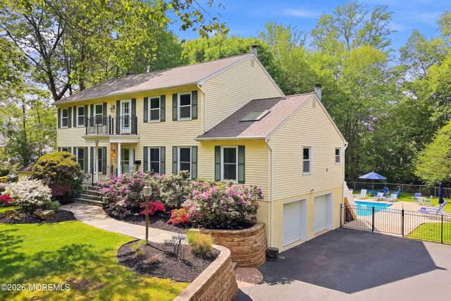 136 Green Oak Boulevard, Middletown, NJ 07748