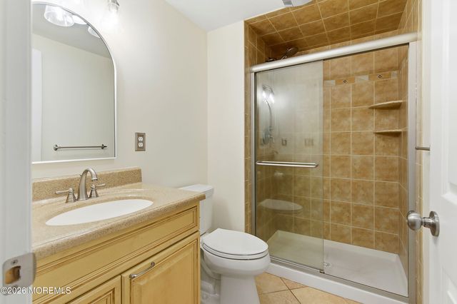 136 Green Oak Boulevard, Middletown, NJ 07748