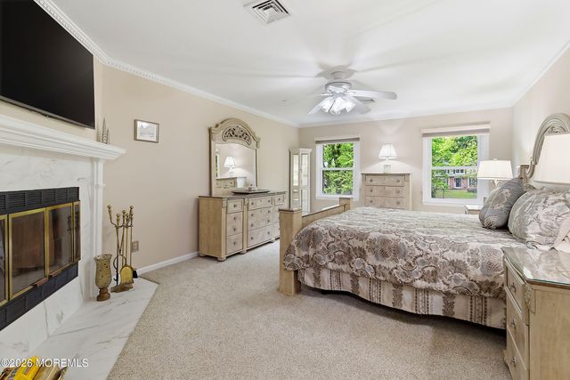 136 Green Oak Boulevard, Middletown, NJ 07748