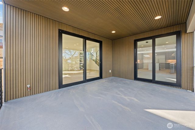 16050 SE 44TH Court, Bellevue, WA 98006