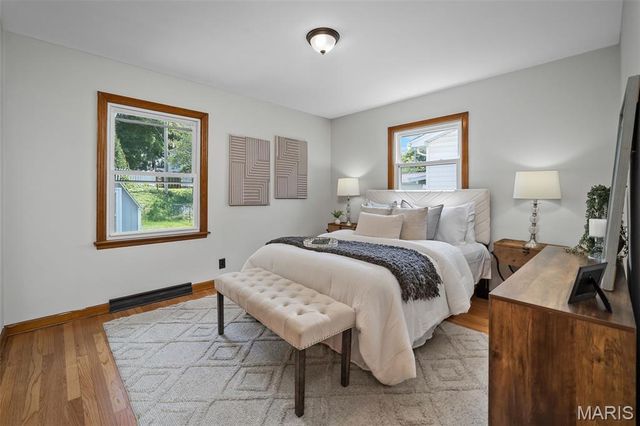 430 Rose Drive, St Charles, MO 63301