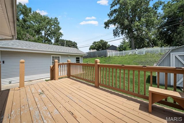 430 Rose Drive, St Charles, MO 63301