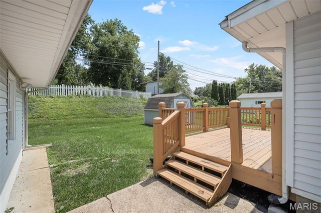 430 Rose Drive, St Charles, MO 63301