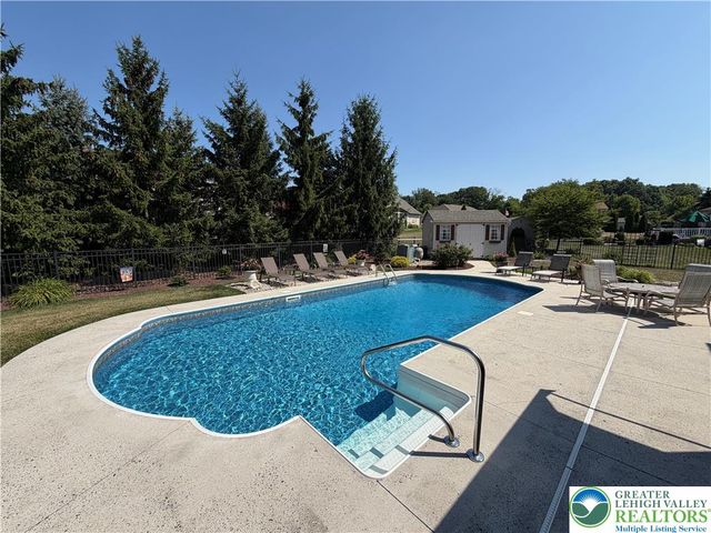 5383 Prophets Way, Lower Macungie Twp, PA 18106