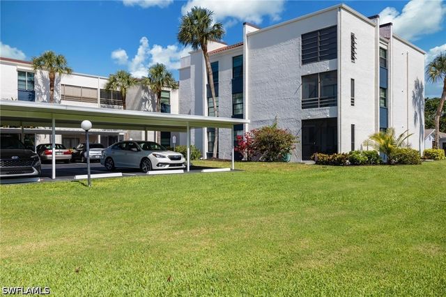 3605 Boca Ciega DR 208, Naples, FL 34112
