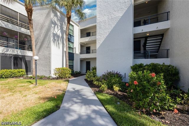 3605 Boca Ciega DR 208, Naples, FL 34112