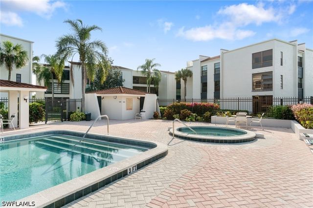 3605 Boca Ciega DR 208, Naples, FL 34112