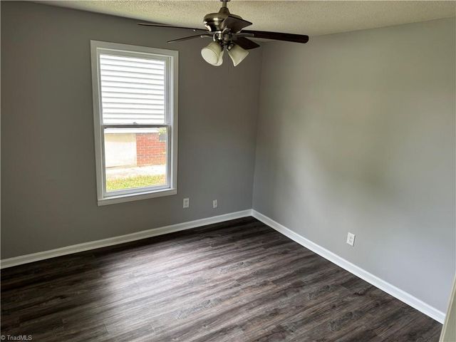 505 Pomeroy Place, High Point, NC 27260