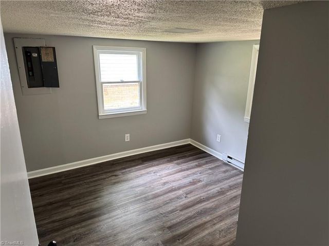 505 Pomeroy Place, High Point, NC 27260