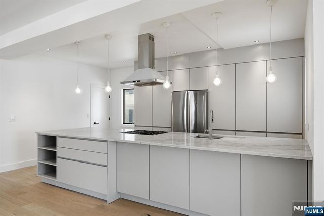 75 Highwood Avenue, Tenafly, NJ 07670