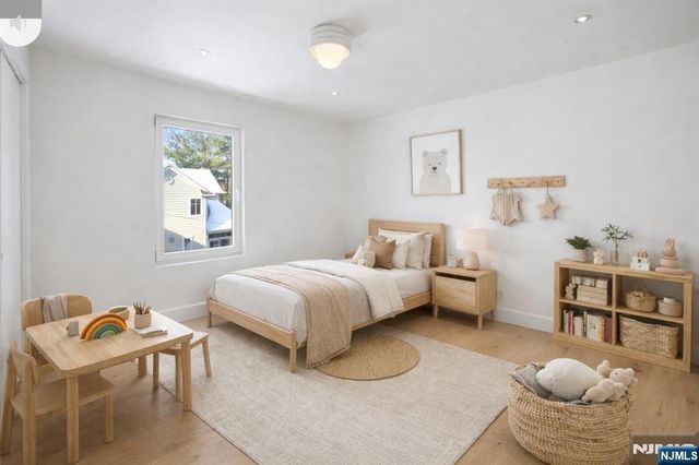 75 Highwood Avenue, Tenafly, NJ 07670