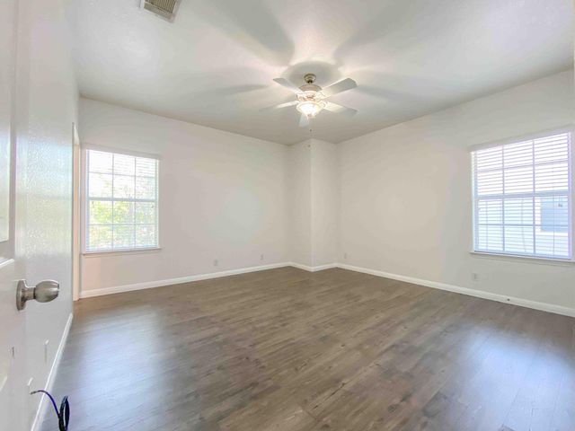609 W 37th ST, Austin, TX 78705