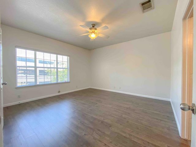 609 W 37th ST, Austin, TX 78705