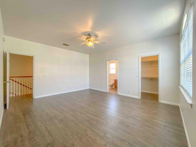 609 W 37th ST, Austin, TX 78705