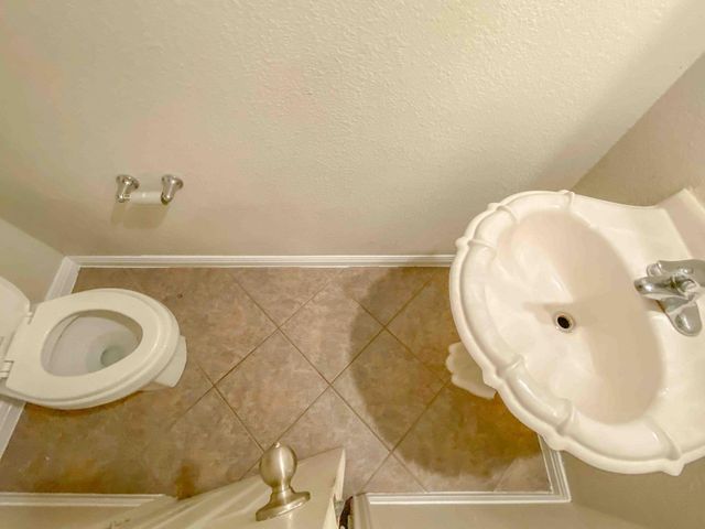 609 W 37th ST, Austin, TX 78705