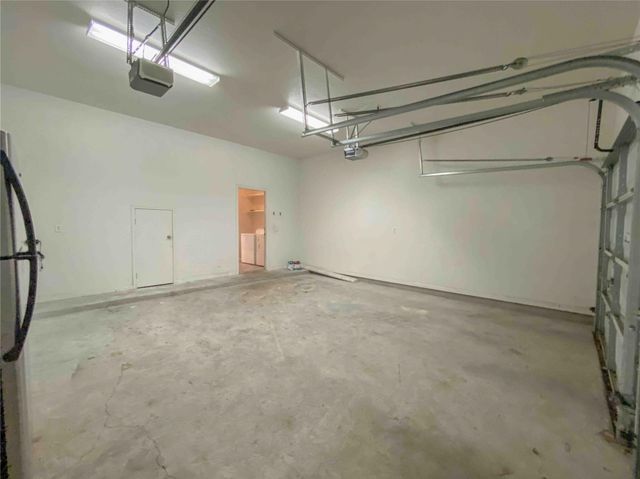 609 W 37th ST, Austin, TX 78705