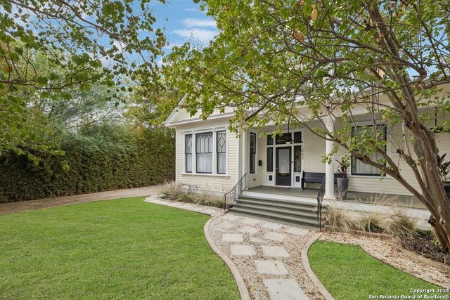 227 Claudia St, San Antonio, TX 78210