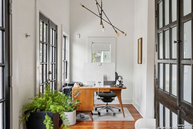 227 Claudia St, San Antonio, TX 78210