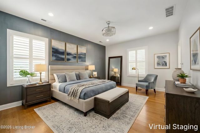 310 Kirkwood Glen Cir, Louisville, KY 40207