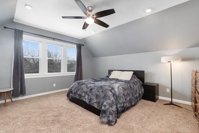 4338 N Kenneth Avenue, Chicago, IL 60641