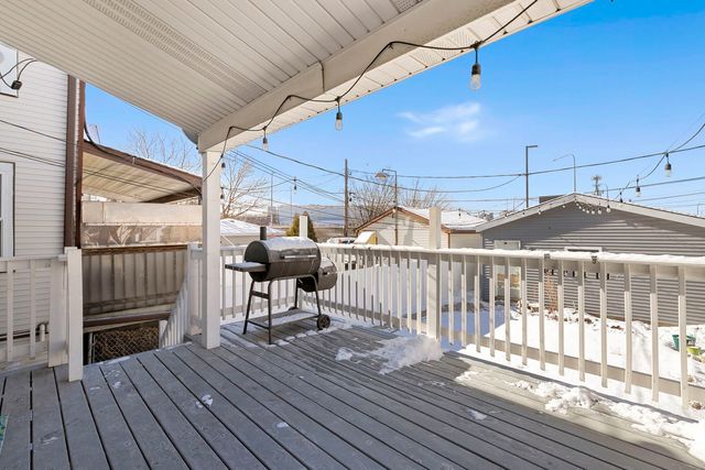 4338 N Kenneth Avenue, Chicago, IL 60641