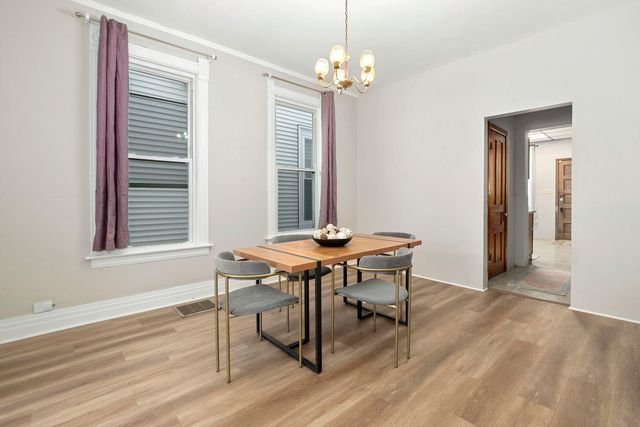 4338 N Kenneth Avenue, Chicago, IL 60641