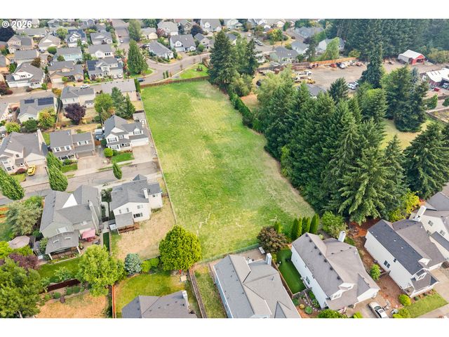14955 Se STANHOPE Rd, Clackamas, OR 97015
