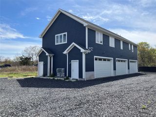 19 Kroemer Avenue, Riverhead, NY 11901
