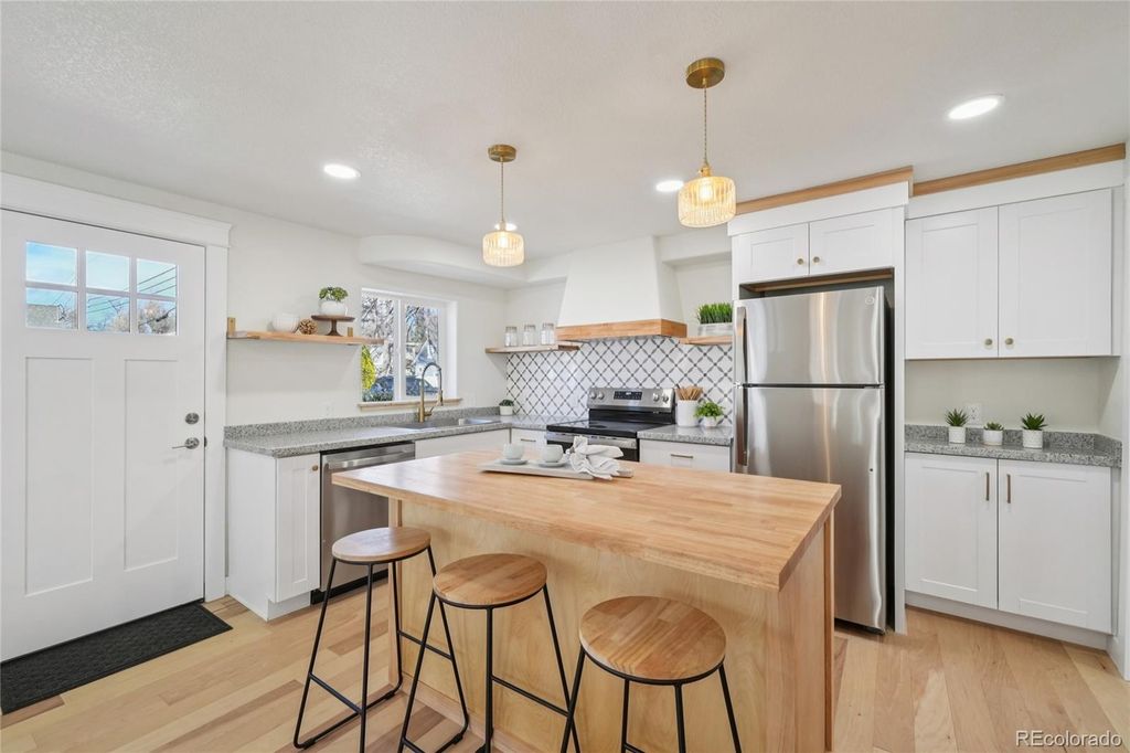415 E Yampa Street, Colorado Springs, CO 80903