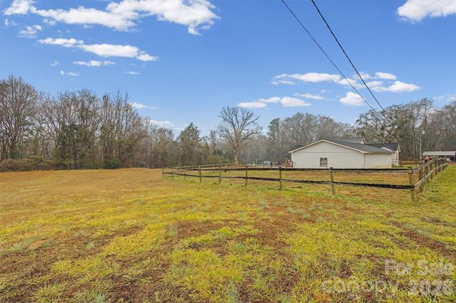 5500 Old Winnsboro Road, Great Falls, SC 29055