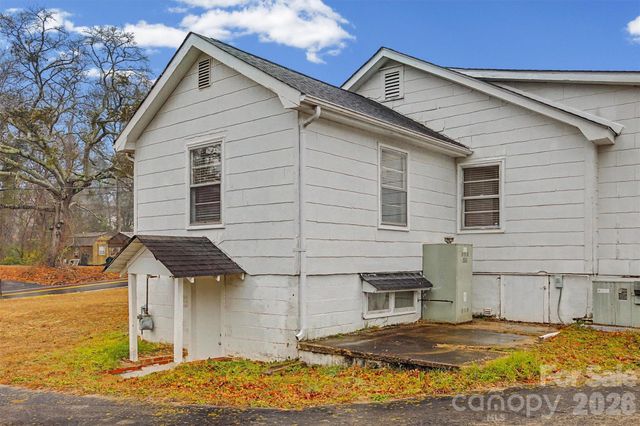 5500 Old Winnsboro Road, Great Falls, SC 29055