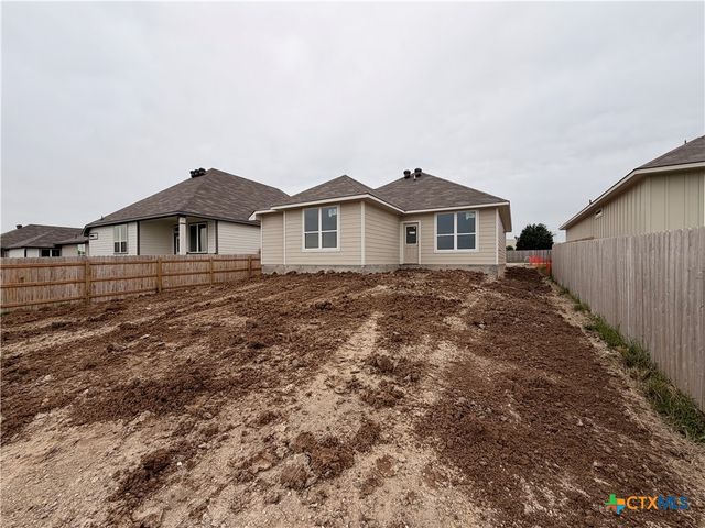 306 University Avenue, Troy, TX 76579
