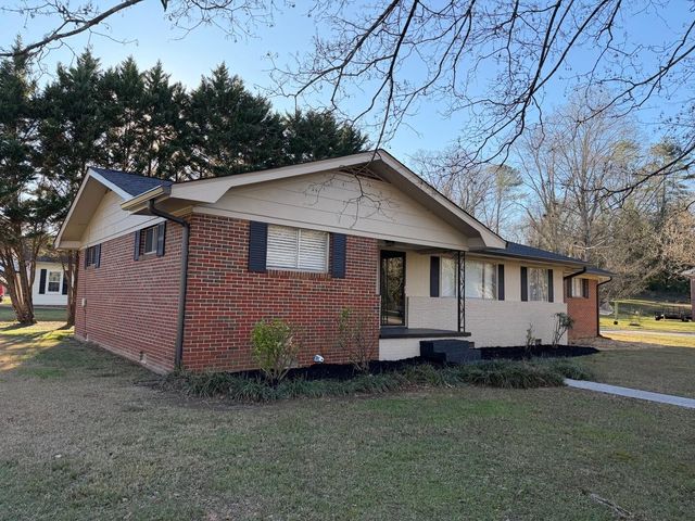 520 Weeks Drive, NE, Cleveland, TN 37312