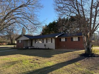 520 Weeks Drive, NE, Cleveland, TN 37312