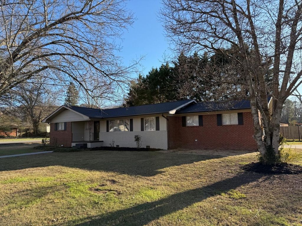 520 Weeks Drive, NE, Cleveland, TN 37312