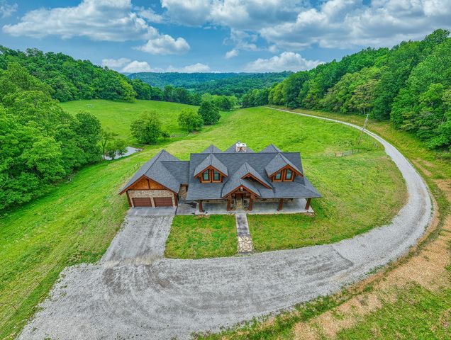 1271 Bivins Rd, Lewisburg, TN 37091
