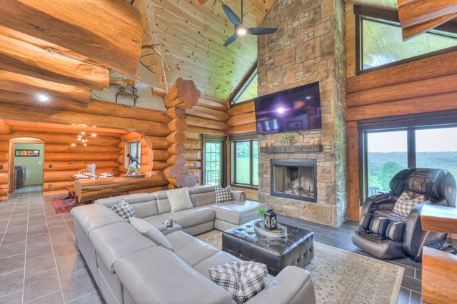 1271 Bivins Rd, Lewisburg, TN 37091