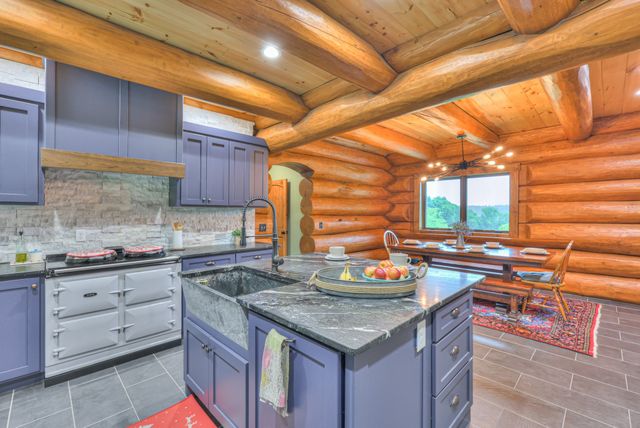1271 Bivins Rd, Lewisburg, TN 37091