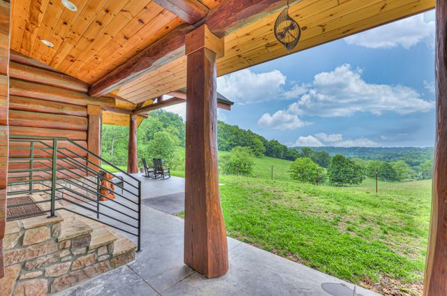 1271 Bivins Rd, Lewisburg, TN 37091