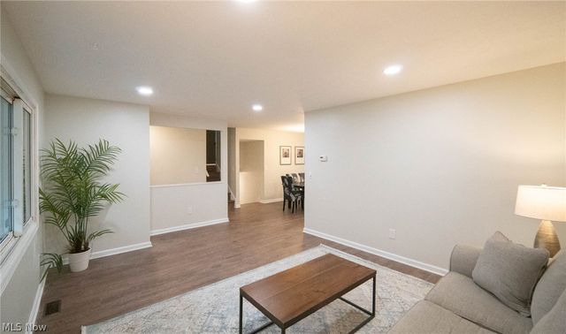 7499 Harding Street, Mentor, OH 44060