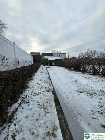 230 2nd Street, Lehighton Boro, PA 18235