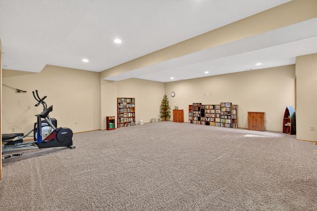 313 SW Kennybrook Drive, Grimes, IA 50111